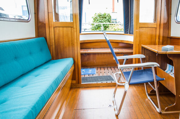 Oostvaarder Kotter 9.50 OK - Motorboot huren - Ottenhome Heeg