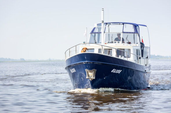 Motorboot huren Friesland - Klompmaker Kotter - Ottenhome Heeg verhuur