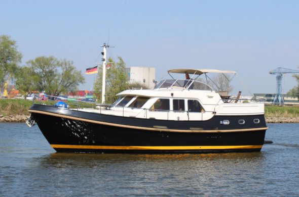 Motorboot huren - Linssen Grand Sturdy 410 Gold - Ottenhome Heeg